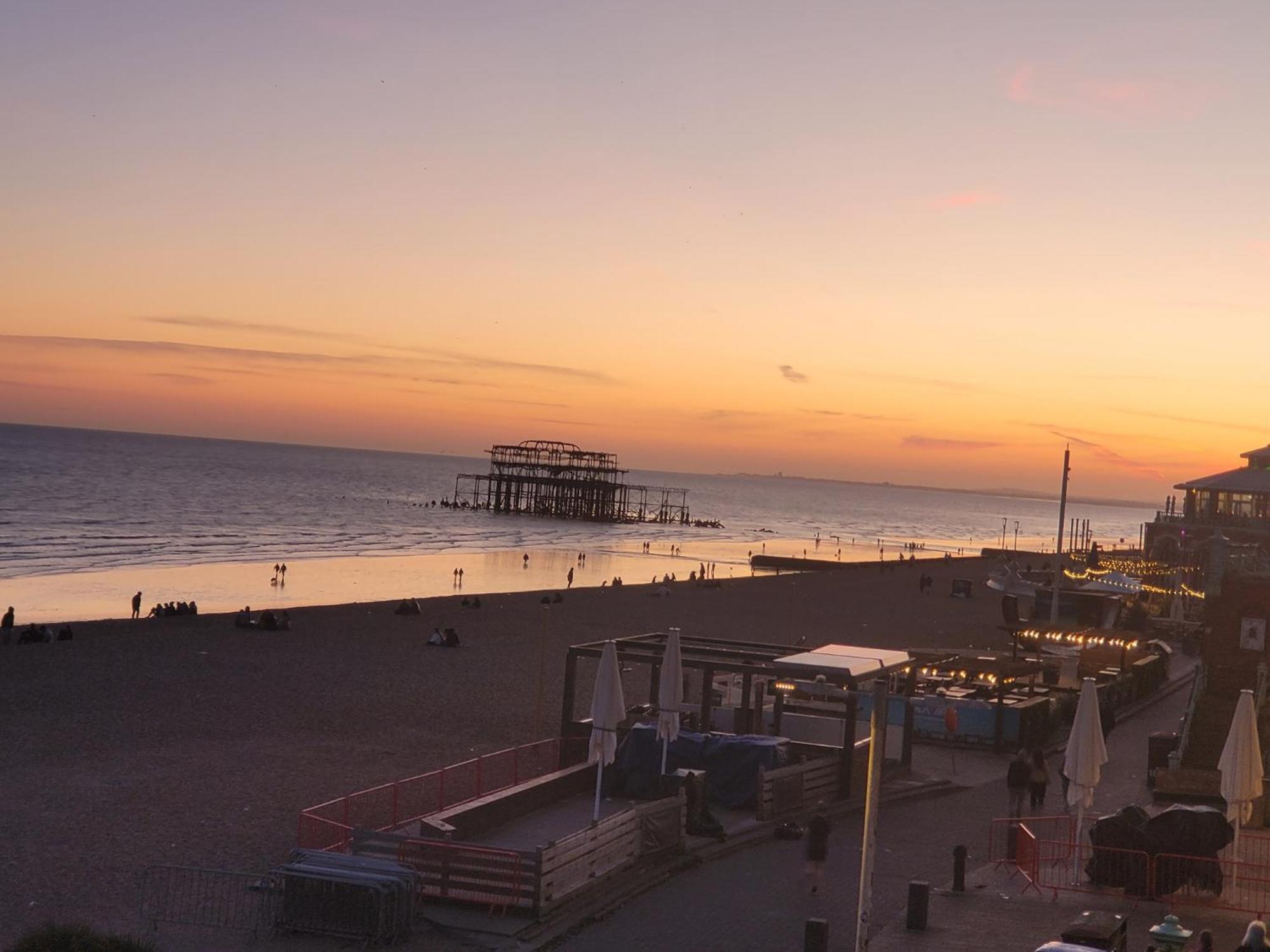 Atlantic Seafront Hotel Brighton Bagian luar foto